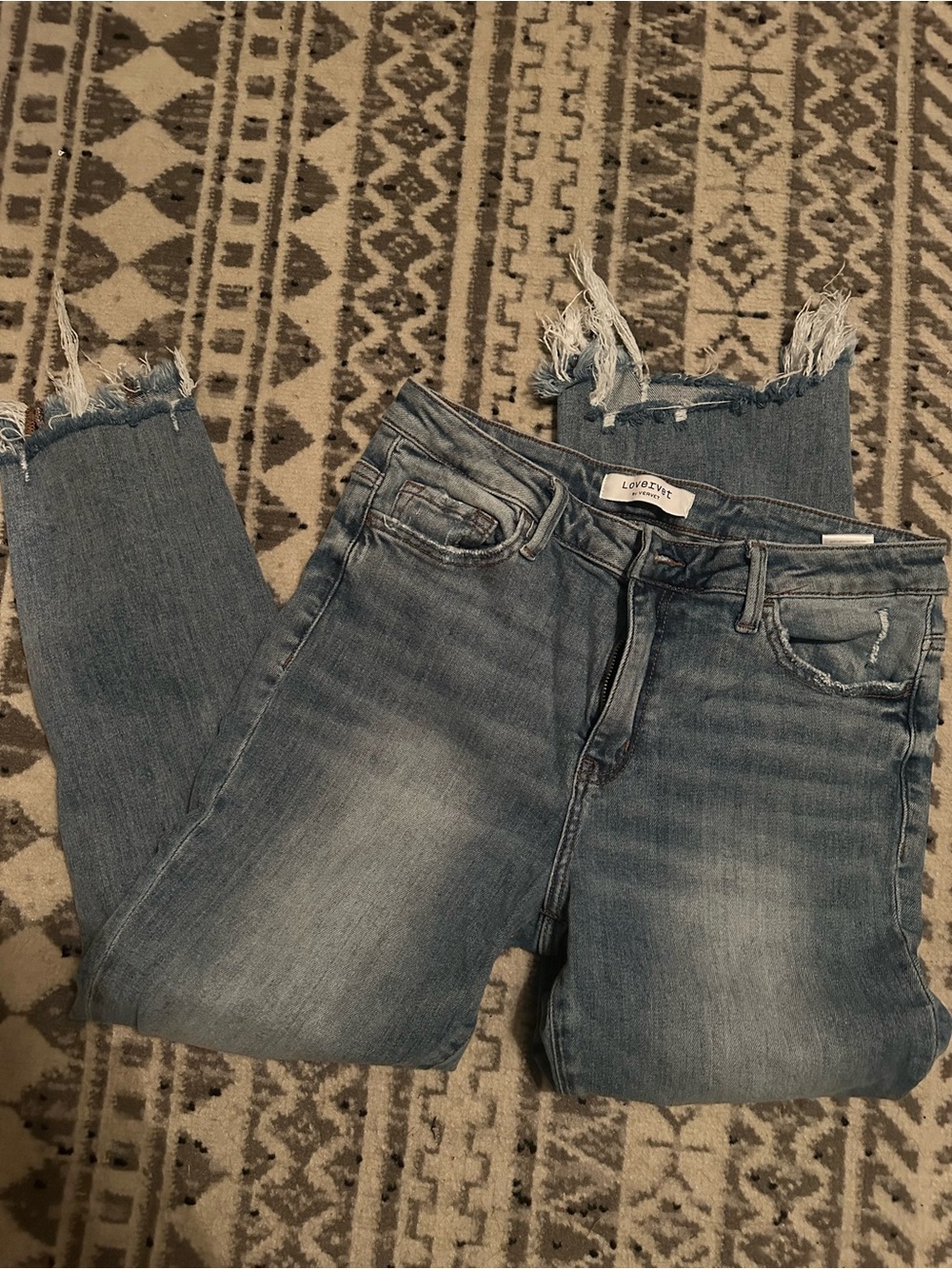 Light Blue Boyfriend Jeans with Frayed Hem